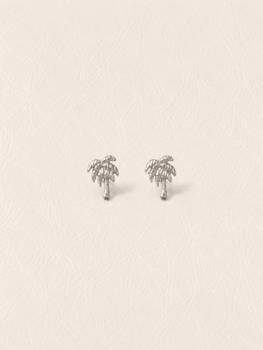 PALMA STUDS SILVER
