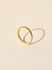 PHOEBE RING GOLD VERMEIL