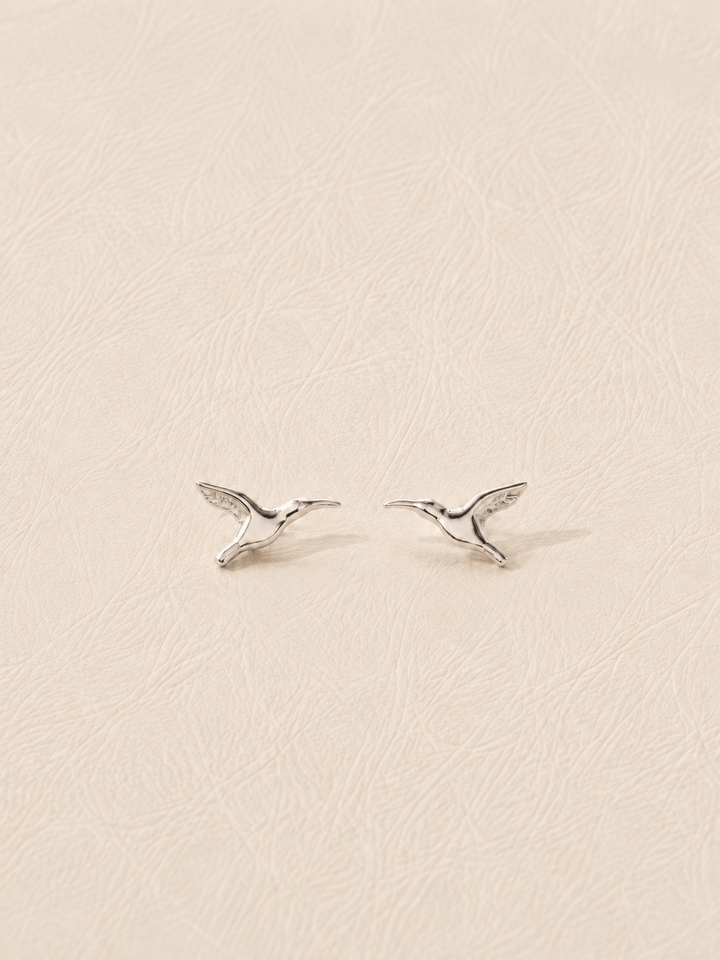 HONEY EATER STUDS SILVER