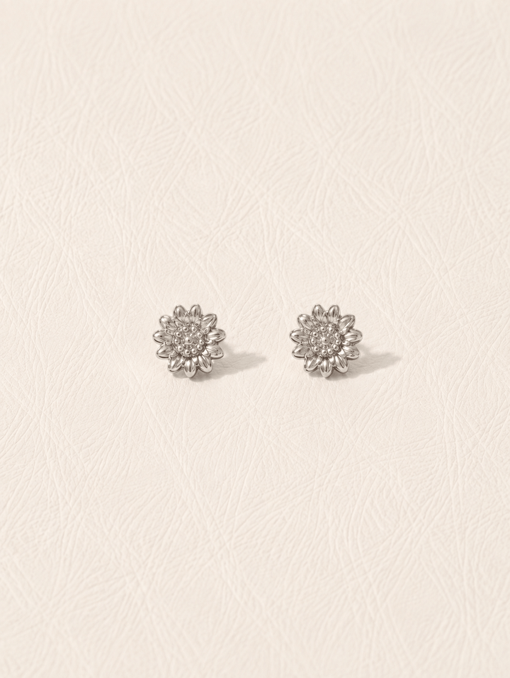ISABEL STUDS SILVER
