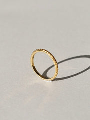 CHANDRA RING GOLD VERMEIL