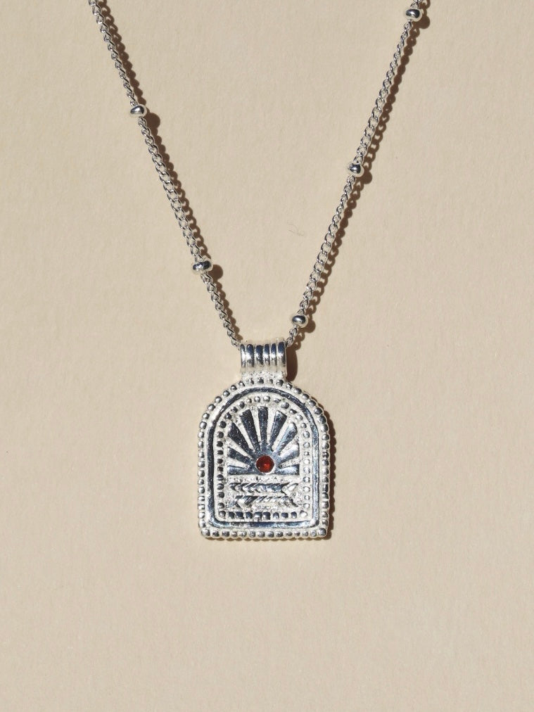 RA NECKLACE SILVER