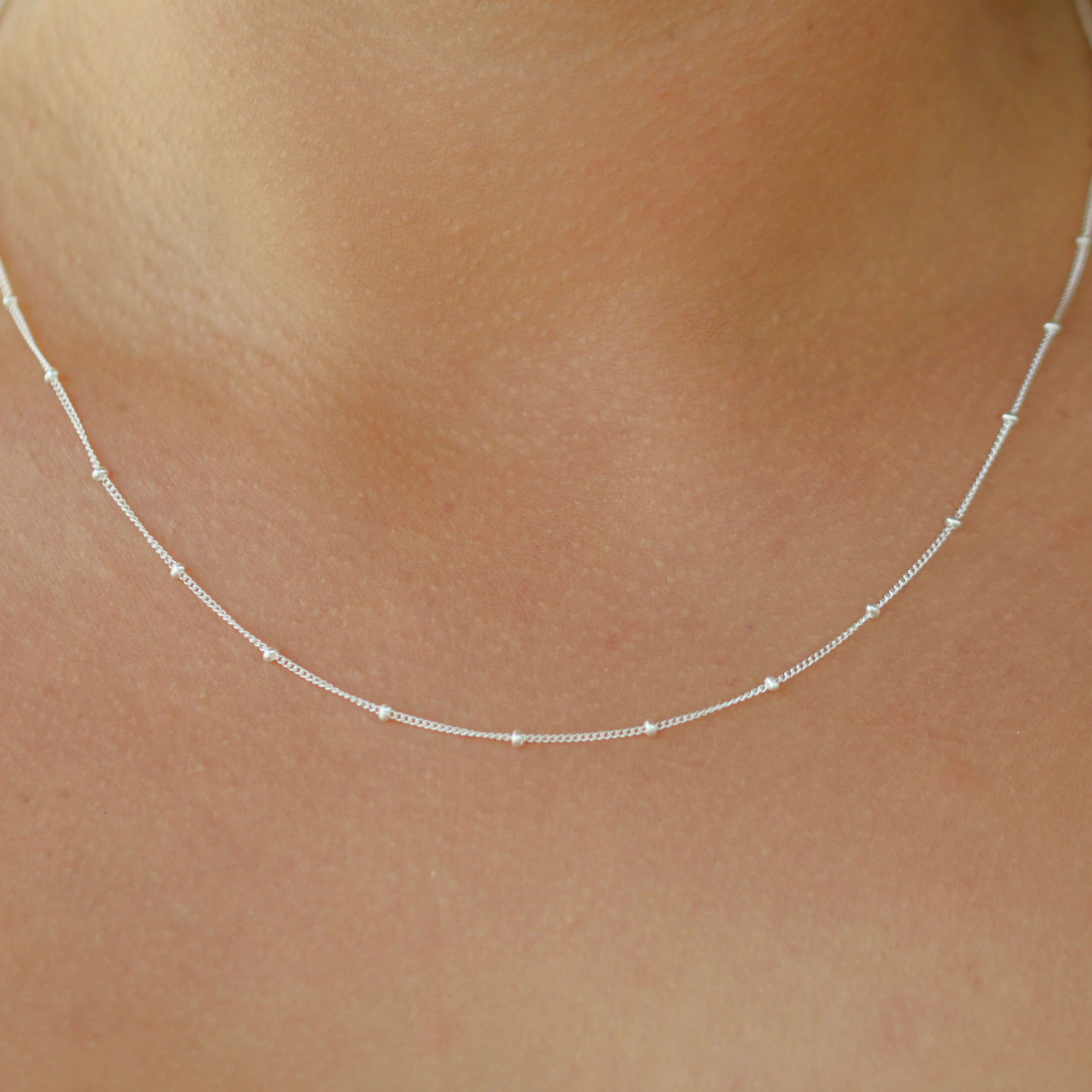 FINE STUD CHAIN SILVER