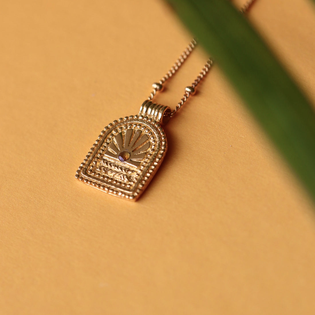 RA NECKLACE GOLD VERMEIL