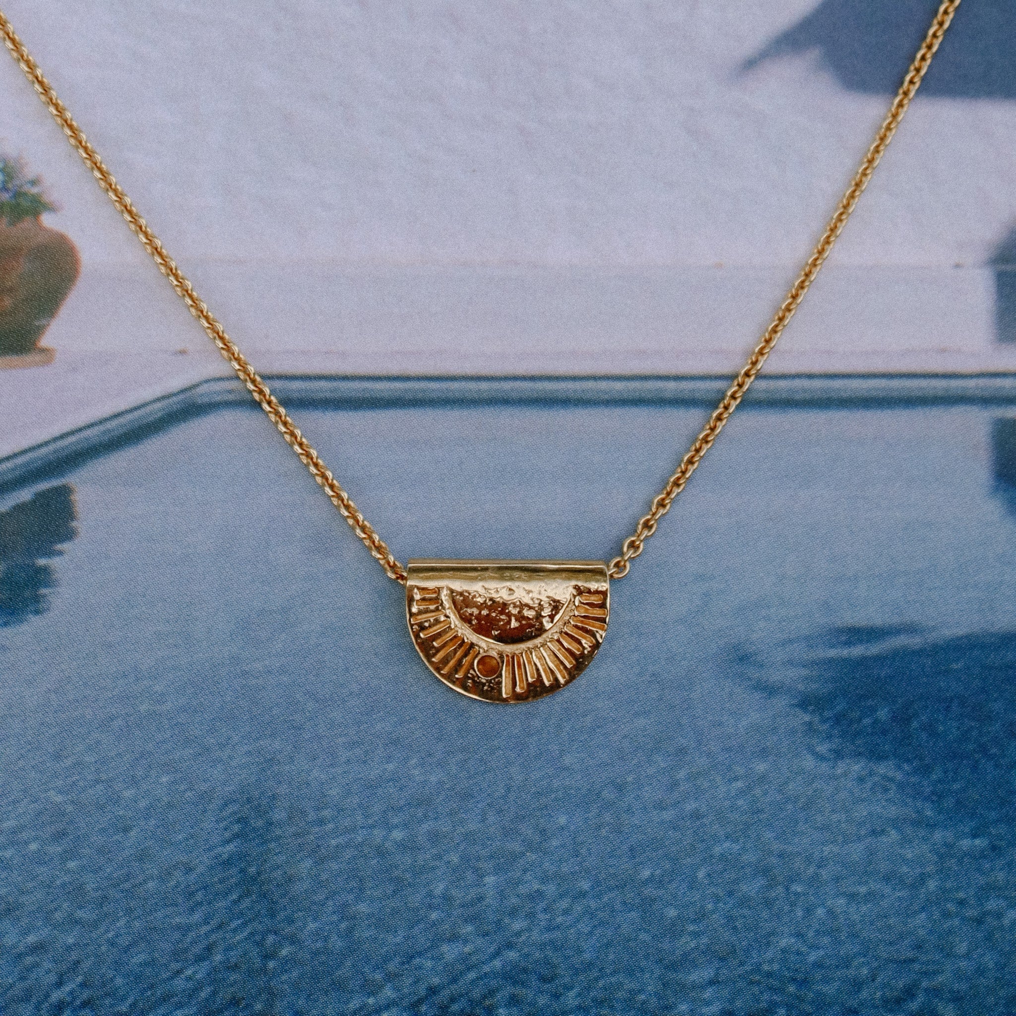 HELIOUS NECKLACE GOLD VERMEIL
