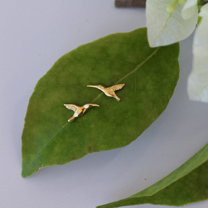 HONEY EATER STUDS GOLD VERMEIL