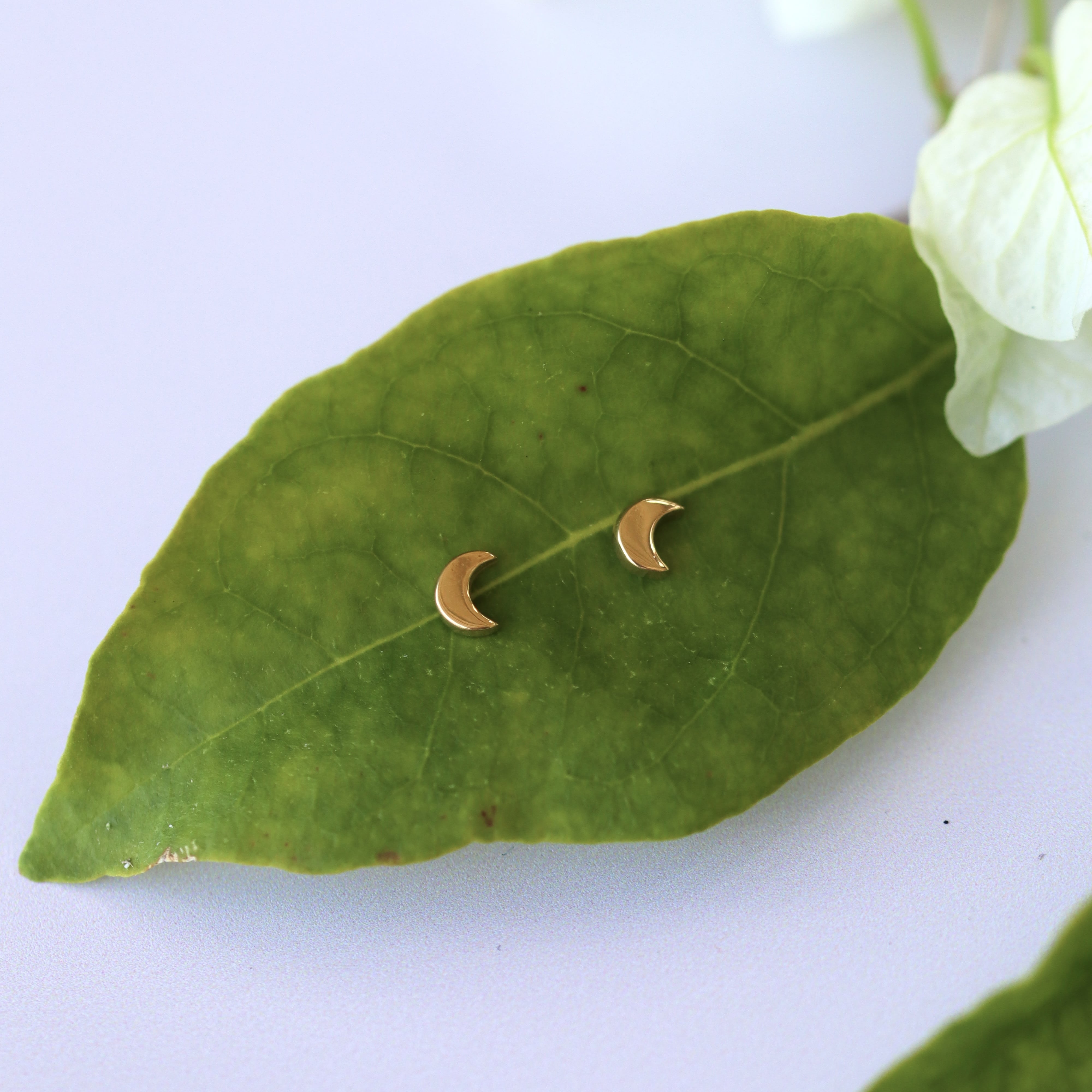 SELENE STUDS GOLD VERMEIL