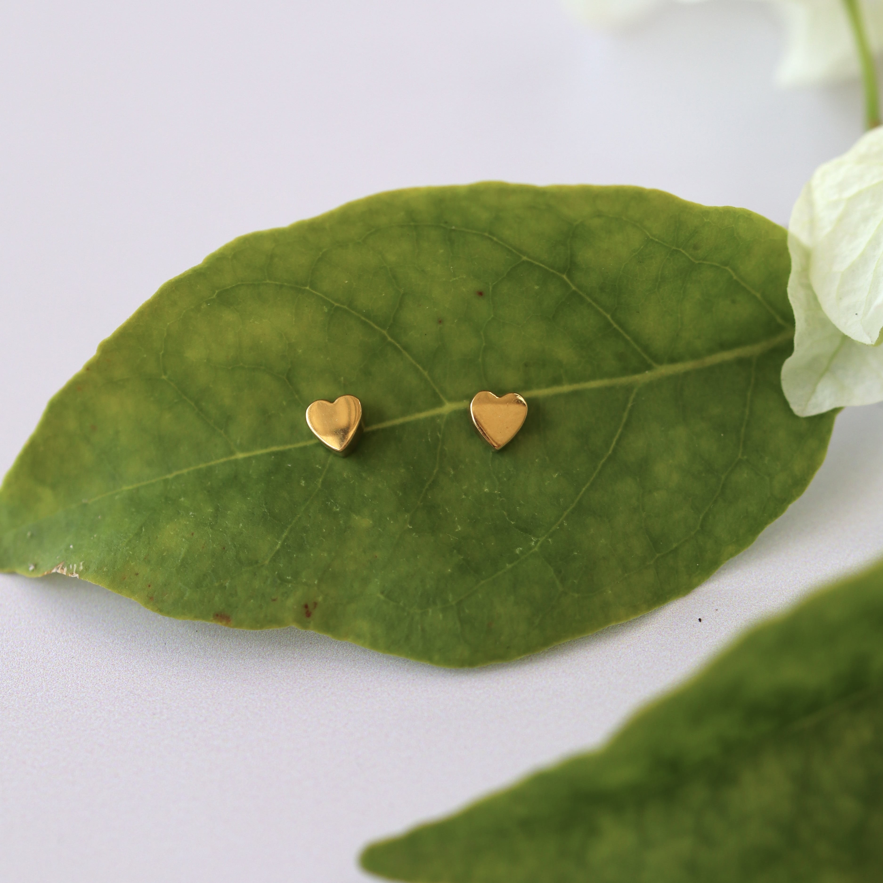 HELENA STUDS GOLD VERMEIL