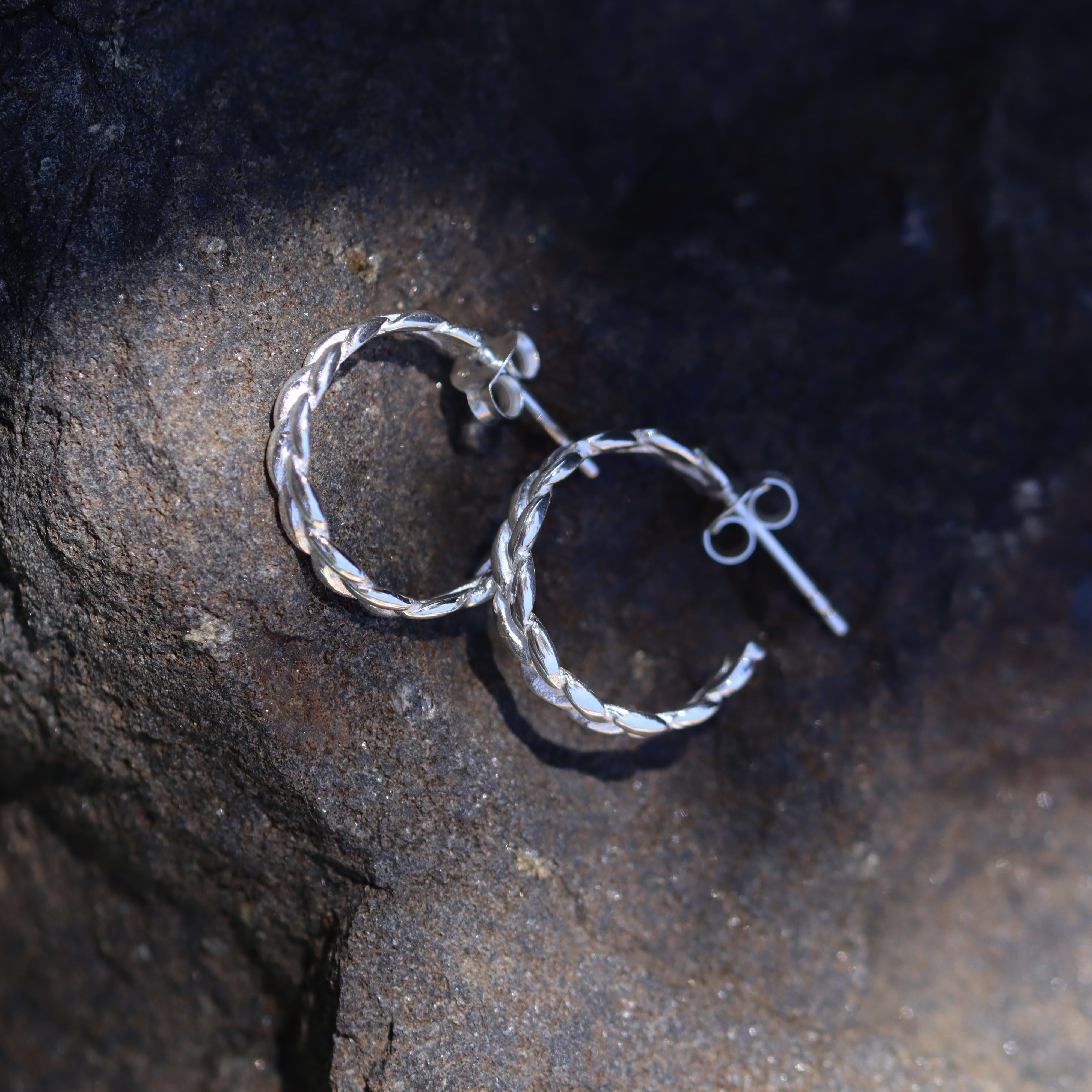 LILLIAN HOOPS MEDIUM SILVER