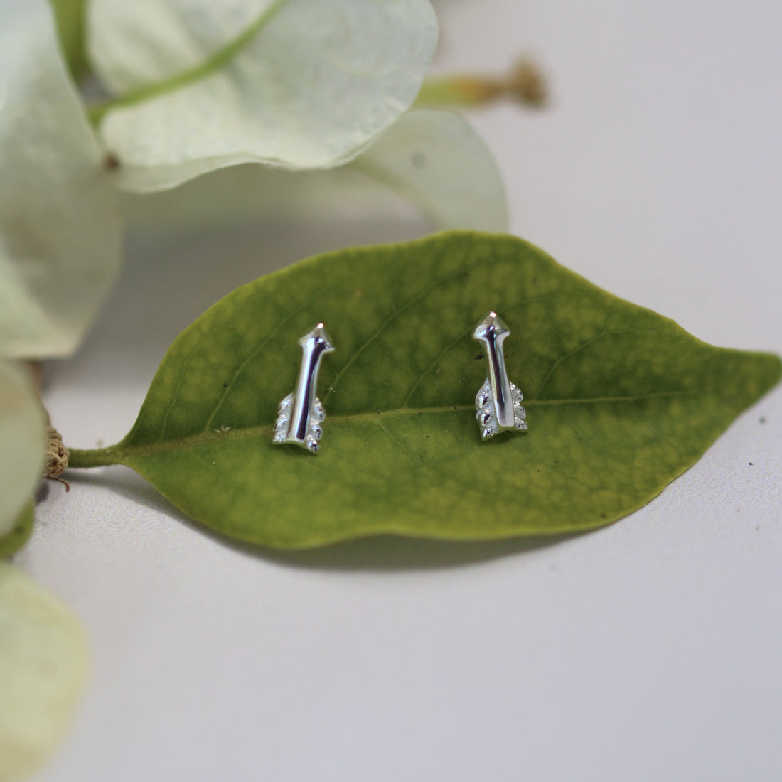 EROS STUDS SILVER