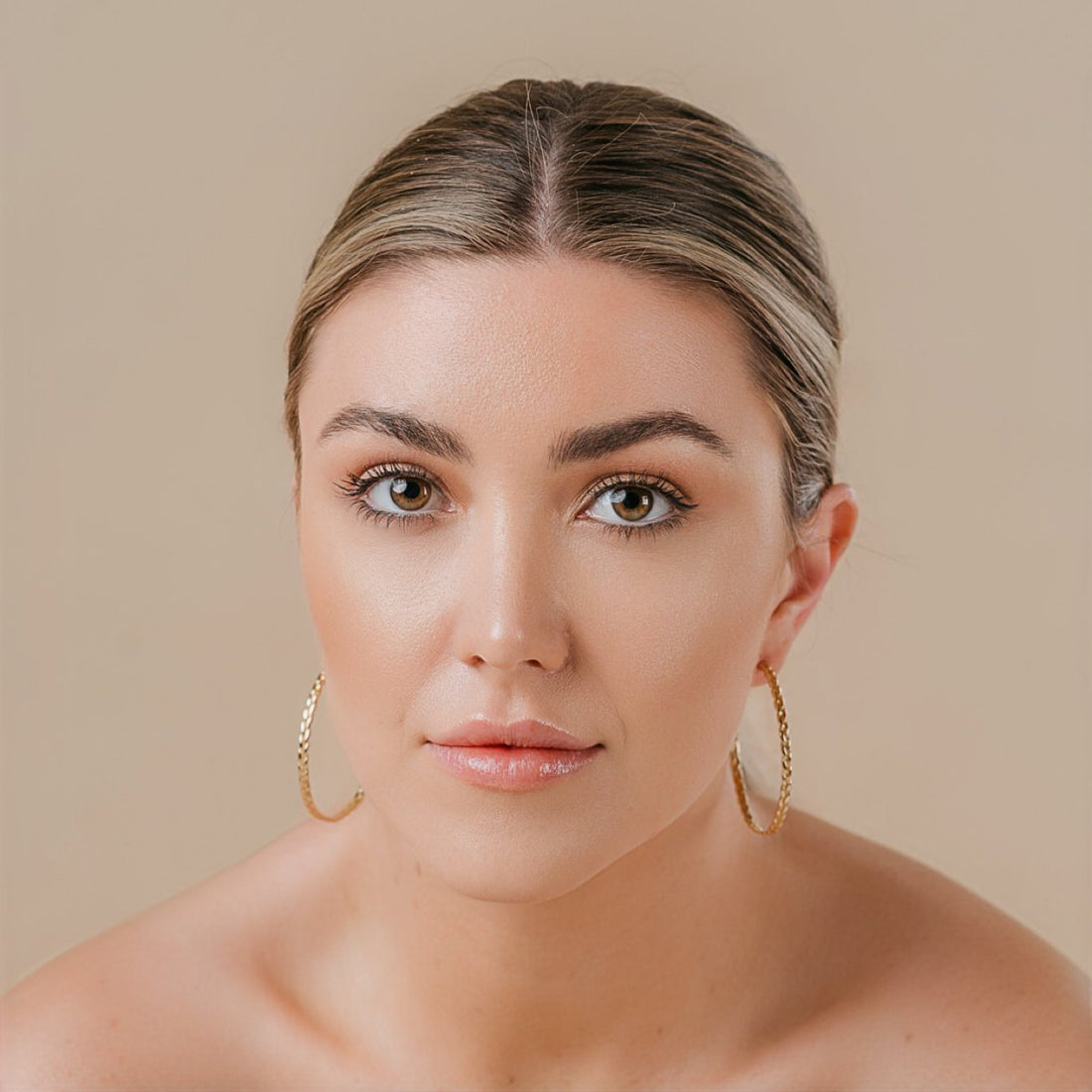 LILLIAN LARGE HOOPS GOLD VERMEIL