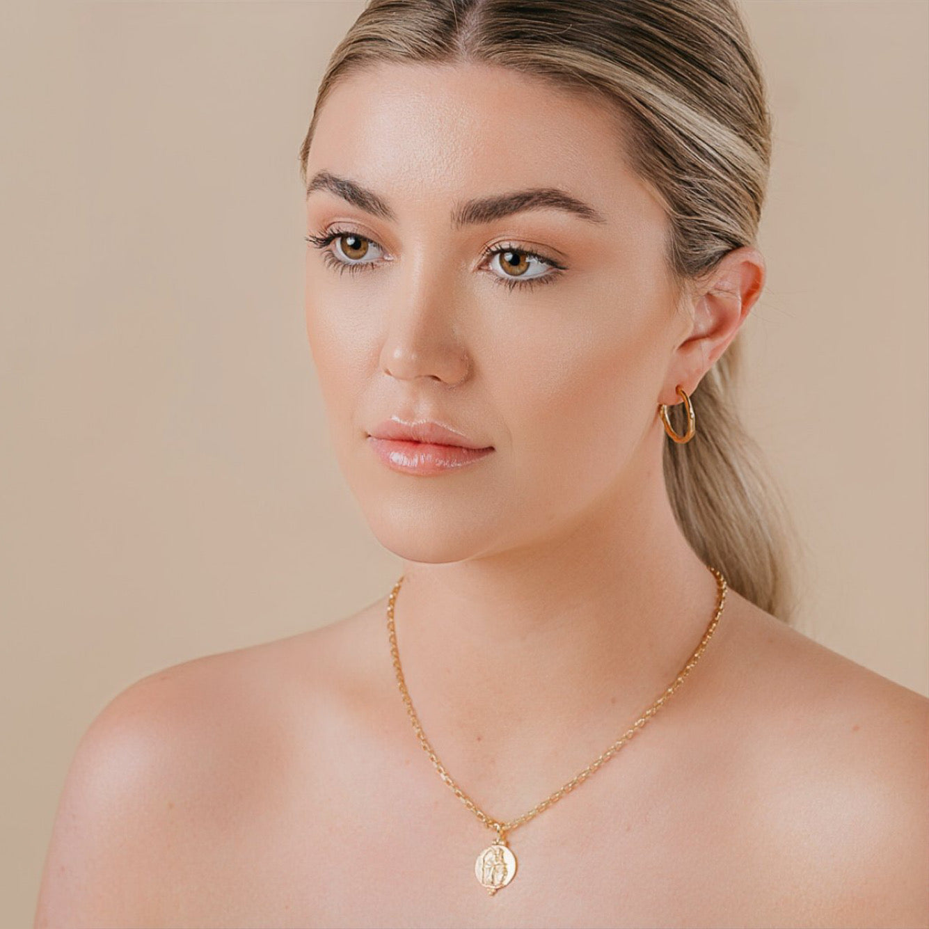 HYDRIA NECKLACE GOLD VERMEIL