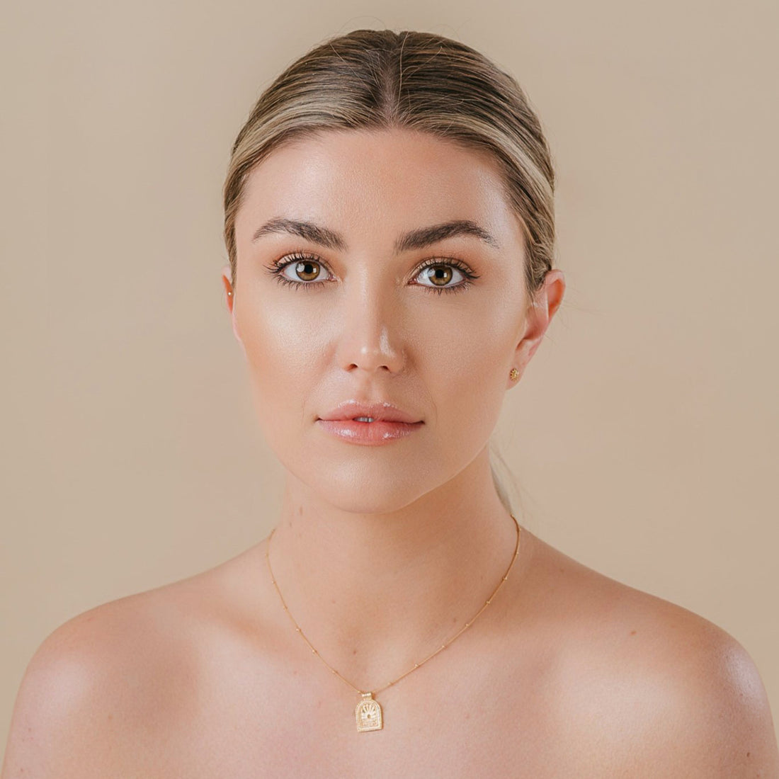 RA NECKLACE SILVER