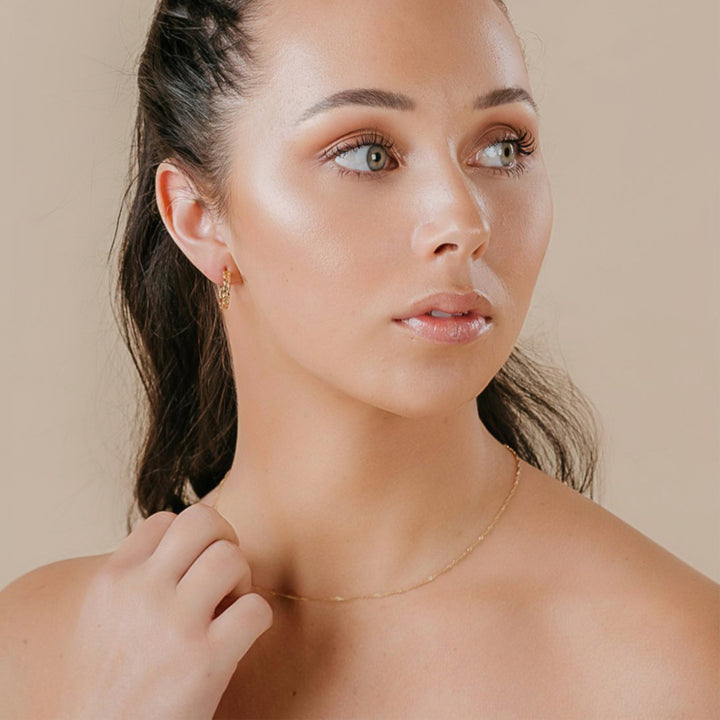LILLIAN MEDIUM HOOPS GOLD VERMEIL