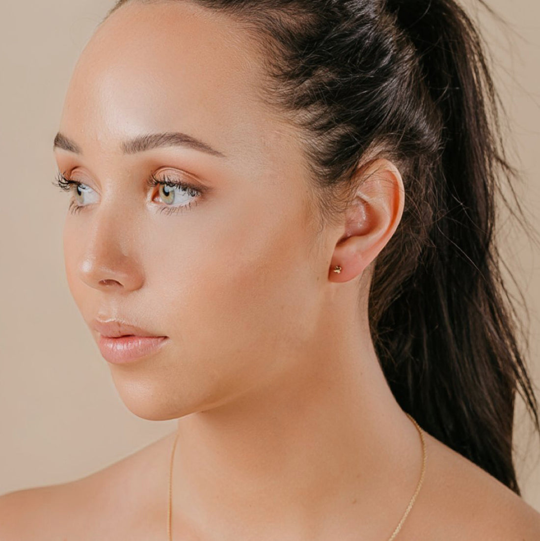 LEOMI STUDS GOLD VERMEIL
