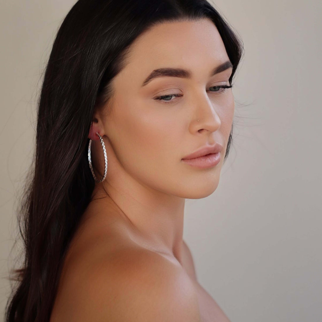 LILLIAN LARGE HOOPS SILVER